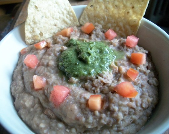 Indian seasoned refried bean nachos